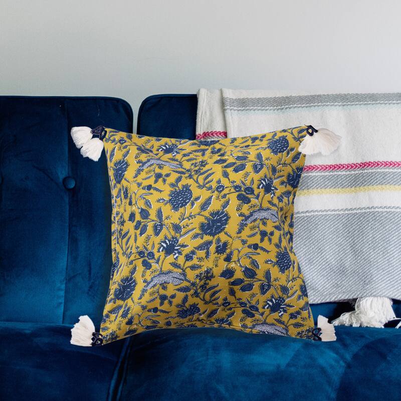 Cotton Pillow with Floral Pattern and Yarn-Wrapped Tassels