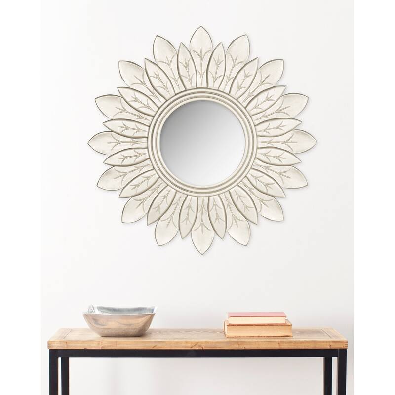 SAFAVIEH Leandra Pewter Sunburst 30-inch Decorative Mirror - 30" x 30" x 0.8" - 30Wx1Dx30H