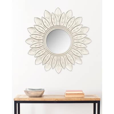 SAFAVIEH Leandra Pewter Sunburst 30-inch Decorative Mirror - 30" x 30" x 0.8" - 30Wx1Dx30H