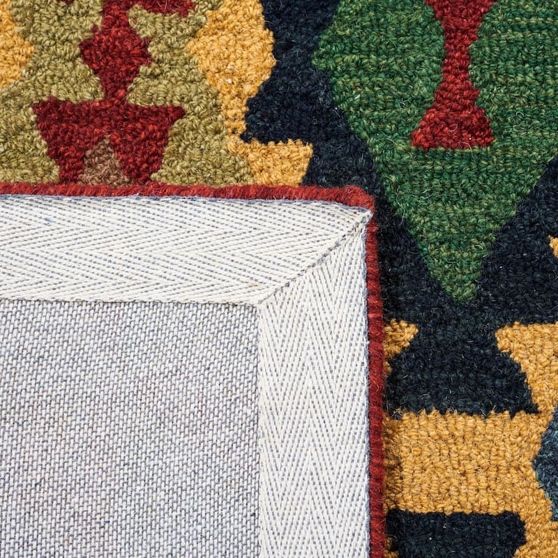 SAFAVIEH Handmade Aspen Nataliya Boho Tribal Wool Rug