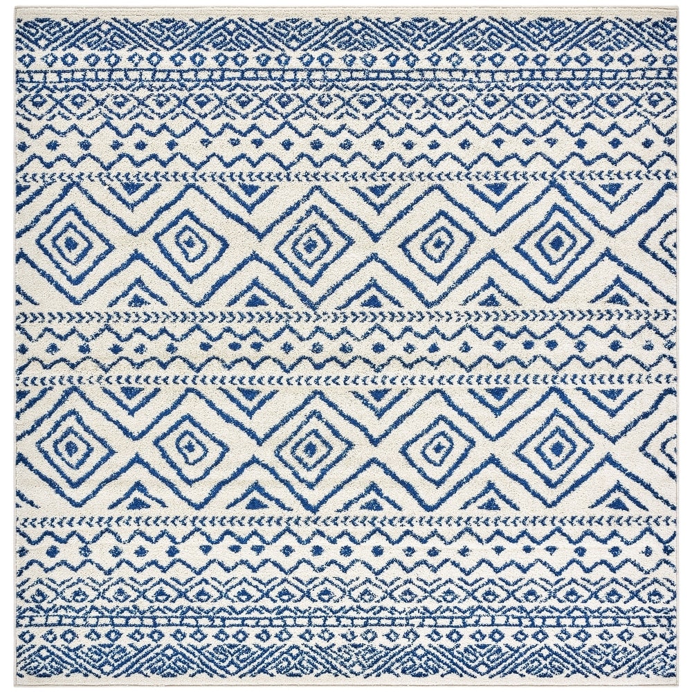SAFAVIEH Tulum Vassilia Moroccan Boho Distressed Rug