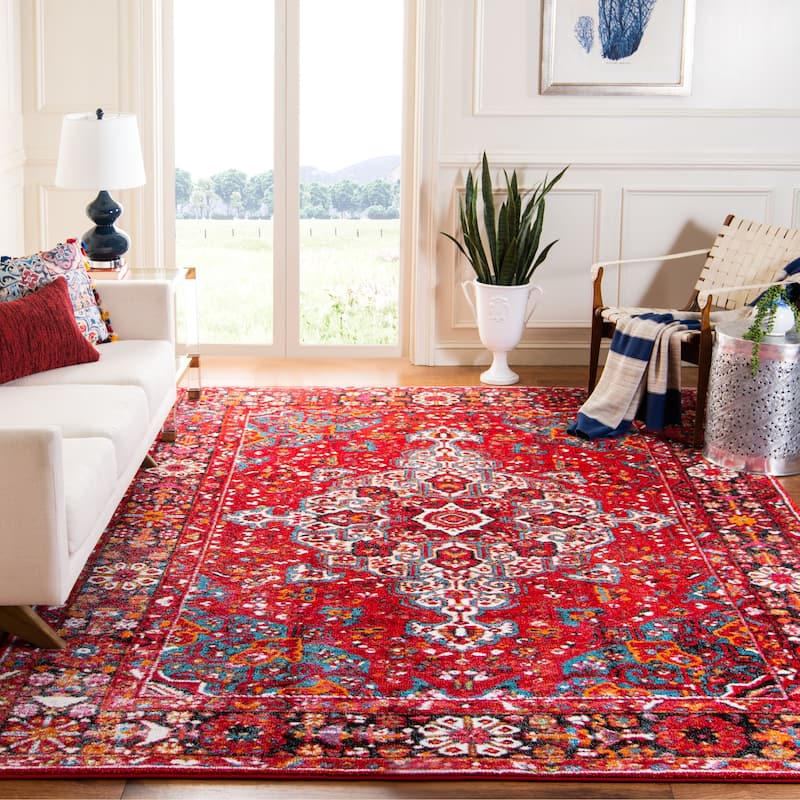 SAFAVIEH Vintage Hamadan Georgiana Traditional Oriental Rug - 6'7" x 9' - Red/Multi
