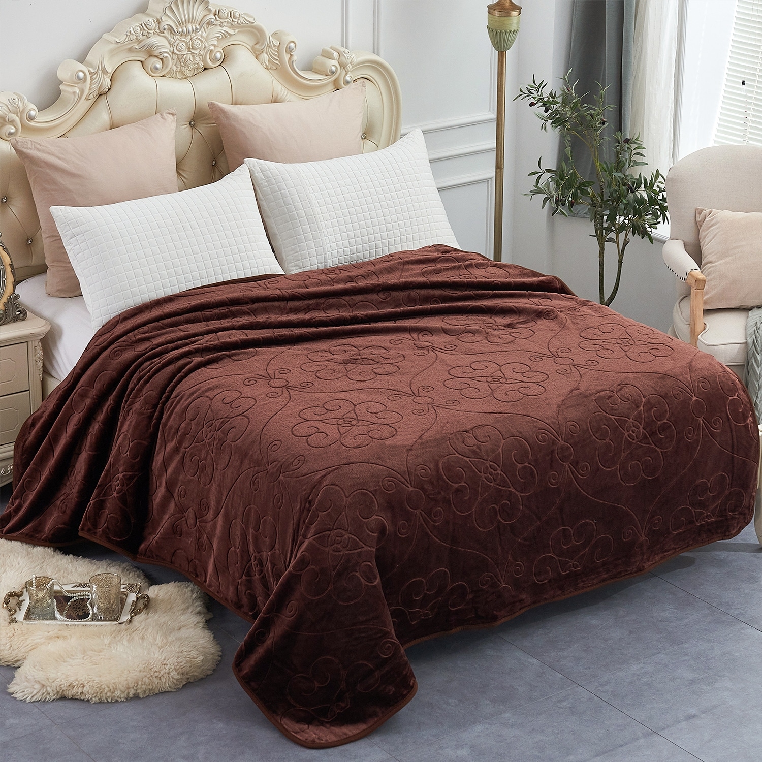 Mink flannel sales comforter set