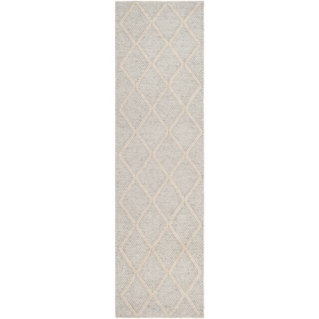 SAFAVIEH Handmade Natura Qiong Wool/ Viscose Trellis Rug - 2'3" x 10' Runner - Silver/Ivory