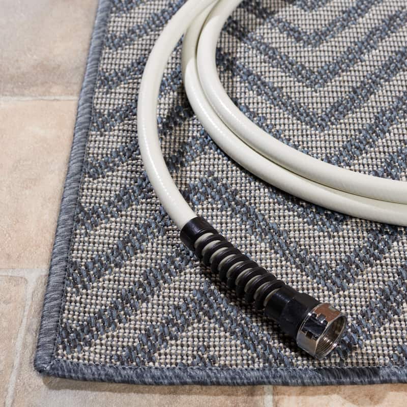 Martha Stewart by SAFAVIEH Washable Graca Indoor/ Outdoor Waterproof Rug