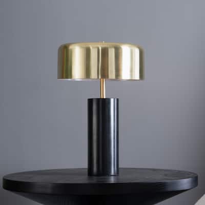 New Design Small Modern Stylish Desk Lamp In Stock In The United States, Easy To Install, Used for Bedside Table Lamp