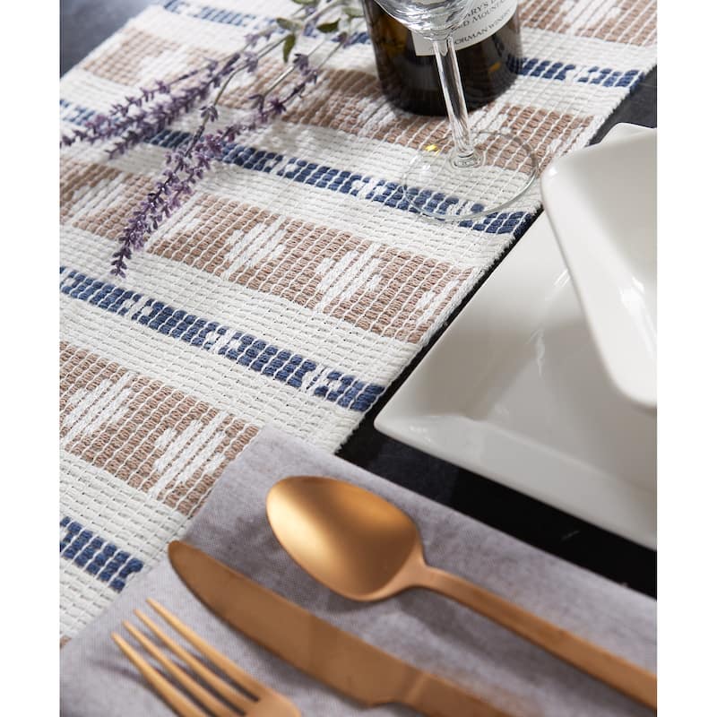 DII Colby Southwest Table Runner