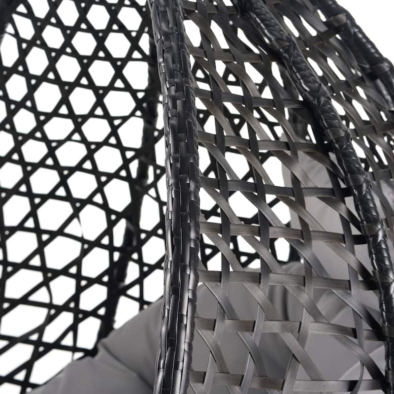 Versatile Hanging Egg Chair for Indoor and Outdoor Use