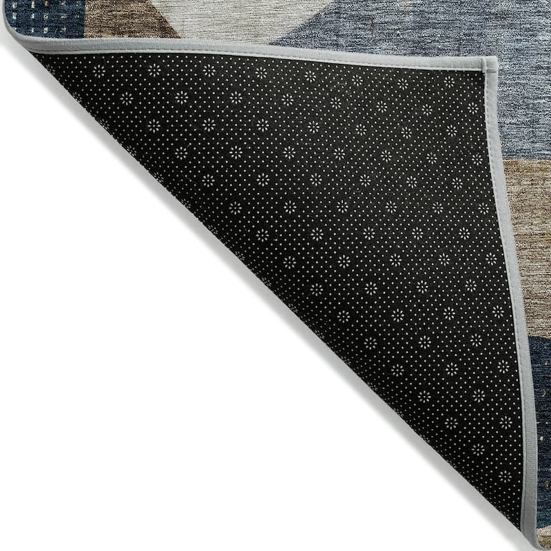 Machine Washable Indoor/ Outdoor Abstract Modern Chantille Rug