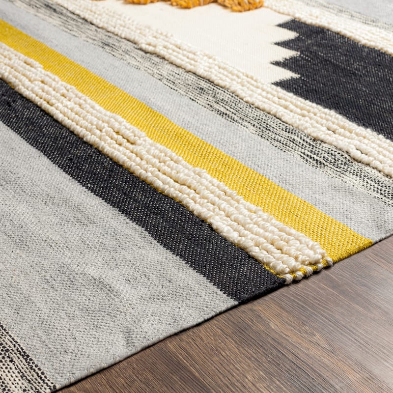 Artistic Weavers Ulrich Global Geometric Area Rug