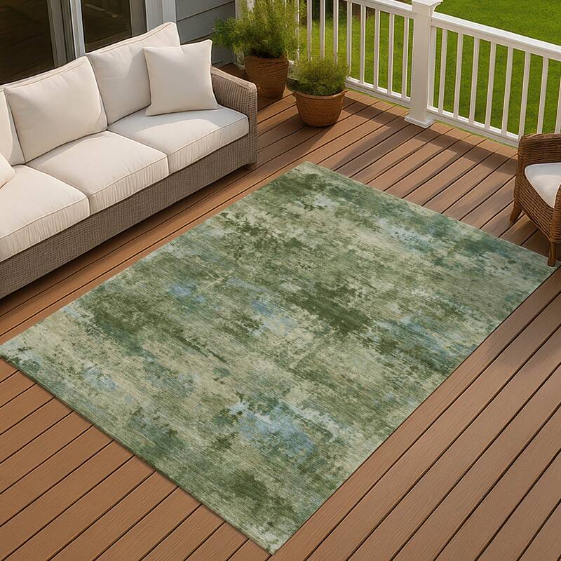 Machine Washable Indoor/ Outdoor Modern Solid Chantille Rug - Green - 8' x 10'