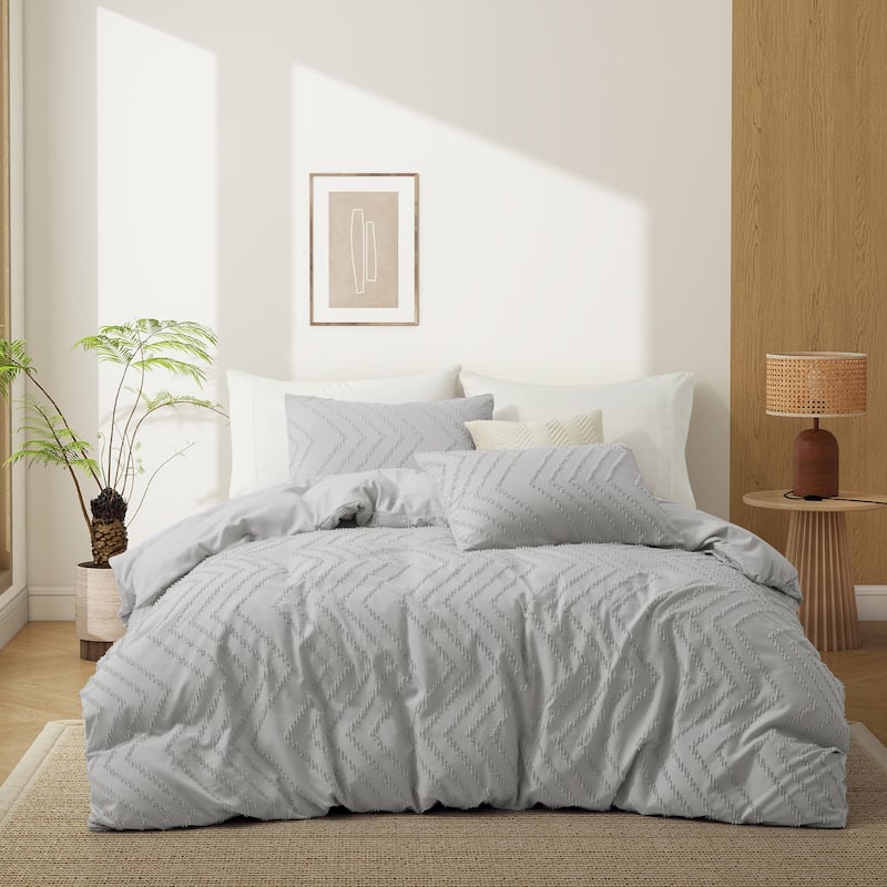 3 Piece Tufted Clipped Jacquard Geometric Oversized Duvet Cover Set - Full - Queen - Wave/Light Gray