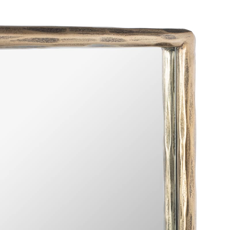 SAFAVIEH Couture Donka 30-inch Small Rectangle Metal Mirror - 30 In W x 2 In D x 40 In H - 30Wx2Dx40H