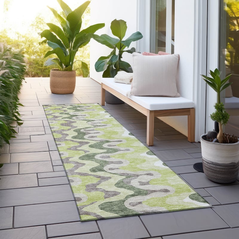 Machine Washable Indoor/ Outdoor Chantille Abstract Ripples Rug - Aloe - 2'3" x 7'6"