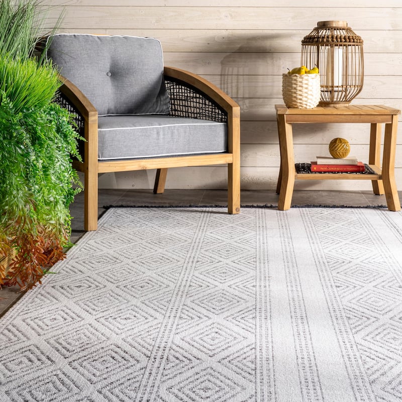 Nuloom Casual Geometric Indoor/ Outdoor Geometric Striped Area Rug