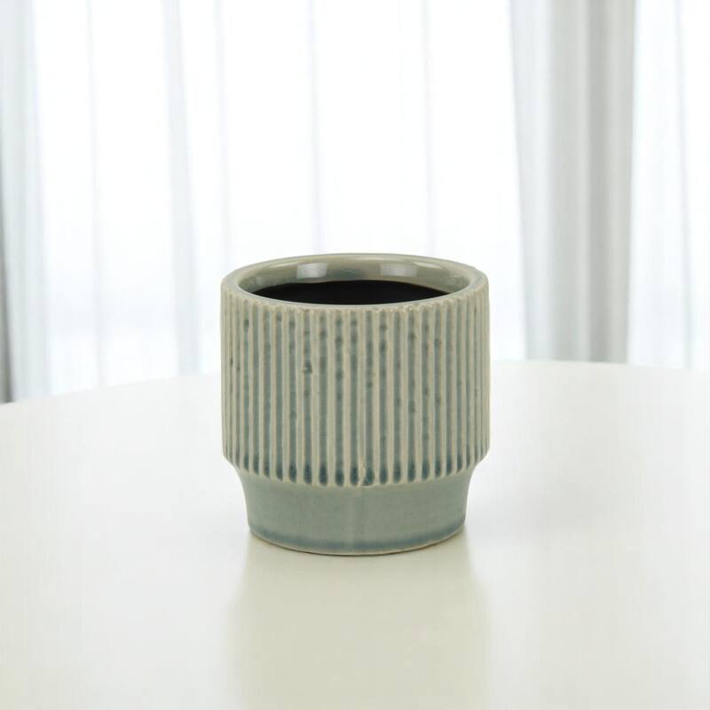 HomeRoots Green Ceramic 35 Ounce Striped Round Distressed Pot Planter - 4.25 in. x 4.00 in. x 4.25 in. - Green - 4.25 in. x 4.00 in. x 4.25 in.