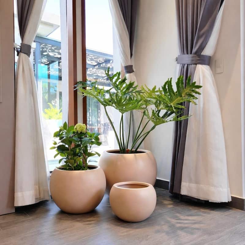 DreamPatio Riverside Fiberstone Composite Ball Planter for Indoor/Outdoor - Smooth Automotive 2K Coating - 13x13x10 - TerracottaPink