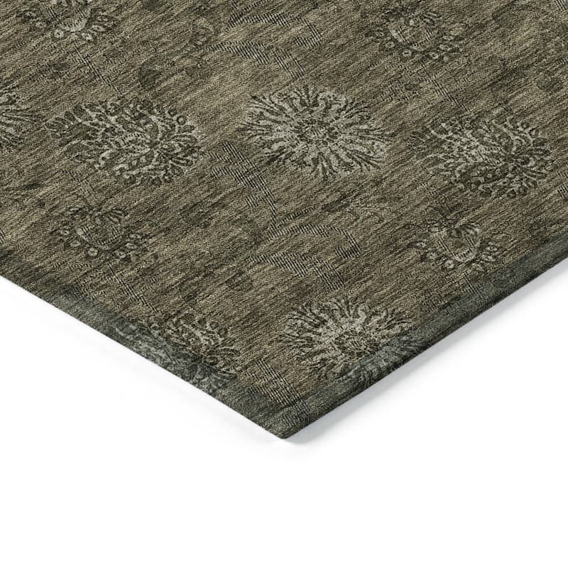 HomeRoots Floral Transitional Rectangle Outdoor Rug