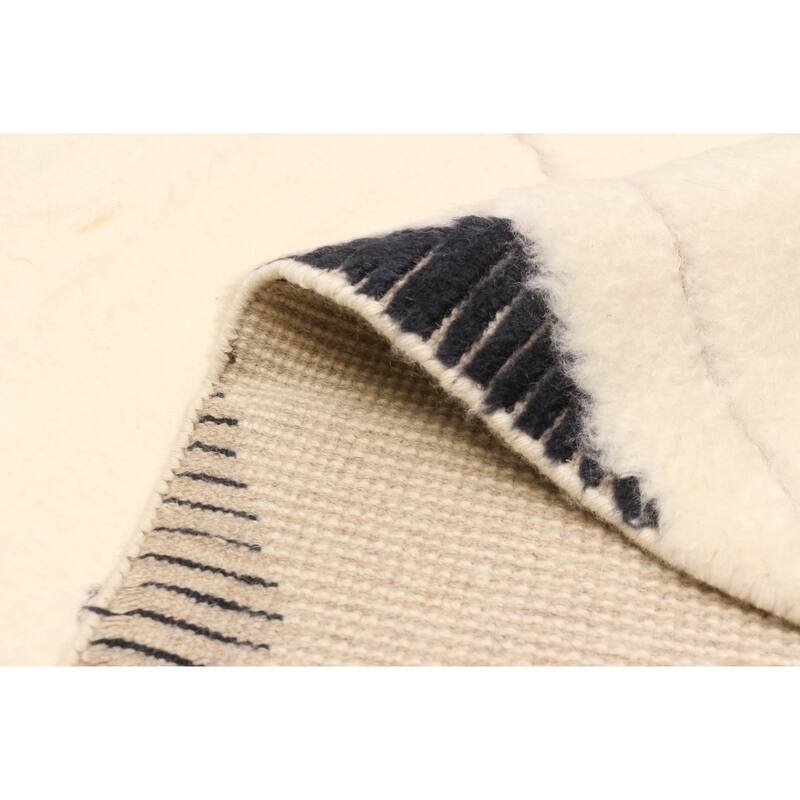 ECARPETGALLERY Hand-knotted Tangier Cream Wool Rug - 5'4 x 7'3