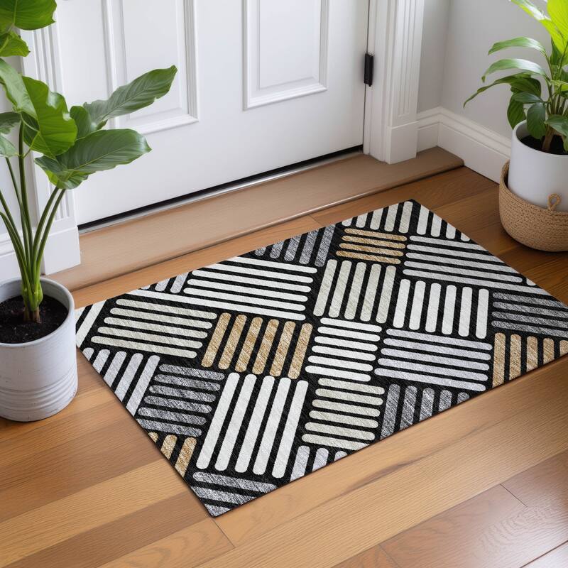 Machine Washable Indoor/ Outdoor Modern Weave Chantille Rug