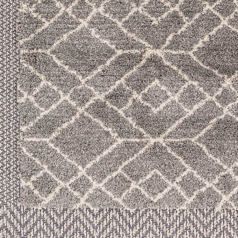 Livabliss Shoff Diamond Global Area Rug