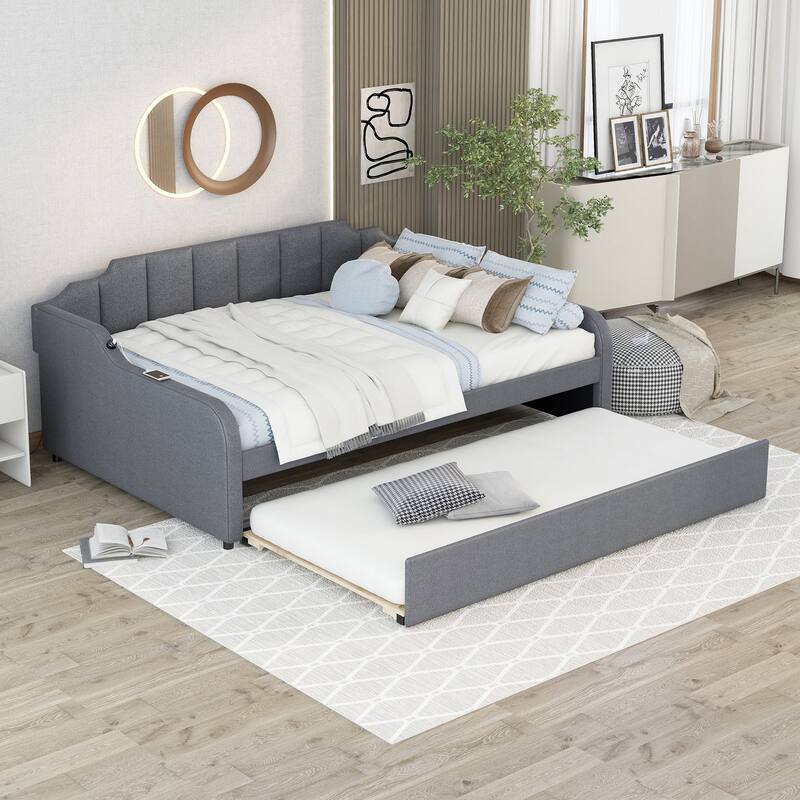 Full Size Upholstered Daybed with Pull-Out Trundle and USB Charging, Gray