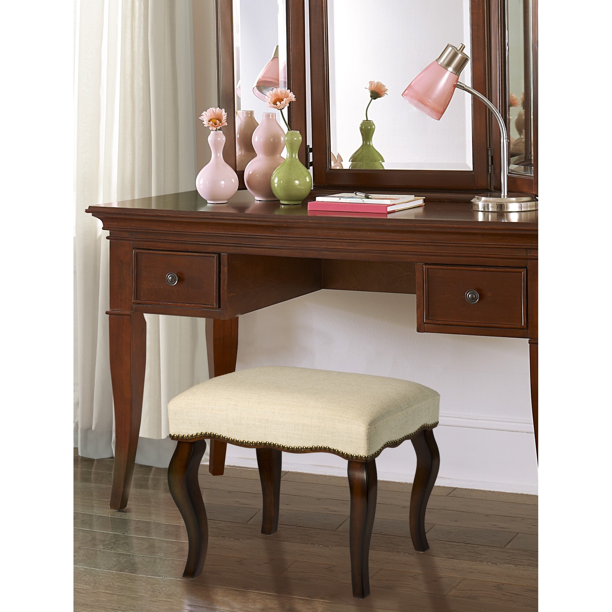 Hillsdale Hamilton Backless Upholstered Vanity Stool Hillsdale Hamilton Backless Upholstered Vanity Stool