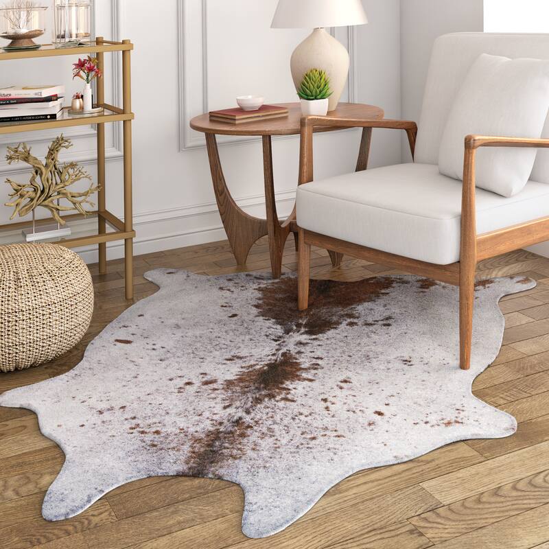 Steppe Hides Stavenger Ivory-Brown Area Rug