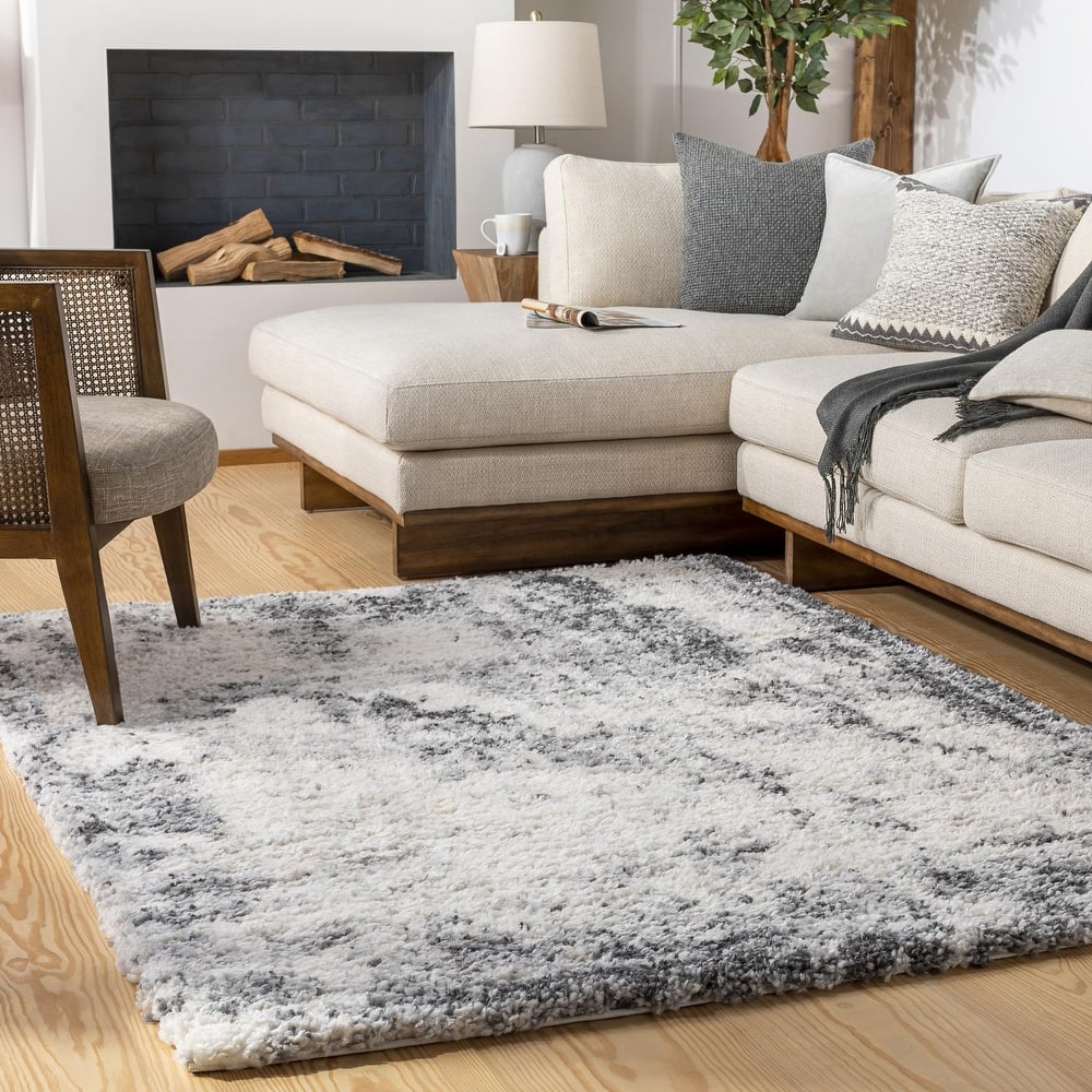 Livabliss Modern & Contemporary Eskimo Shag Abstract Area Rug