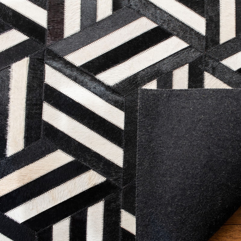 SAFAVIEH Handmade Studio Leather Farrah Modern Leather Rug