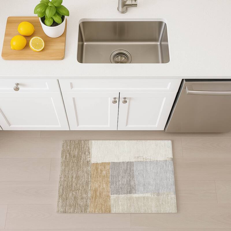 Machine Washable Indoor/ Outdoor Abstract Kraig Chantille Rug