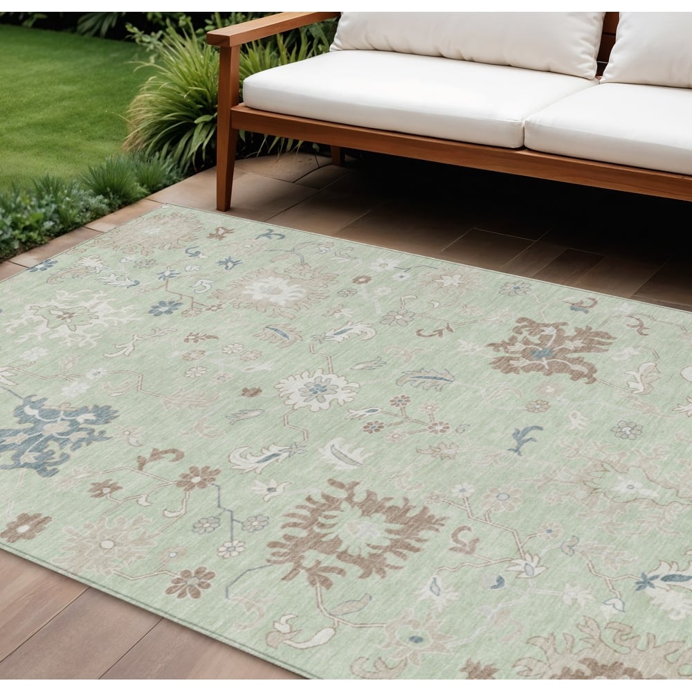 HomeRoots Floral Transitional Rectangle Outdoor Rug