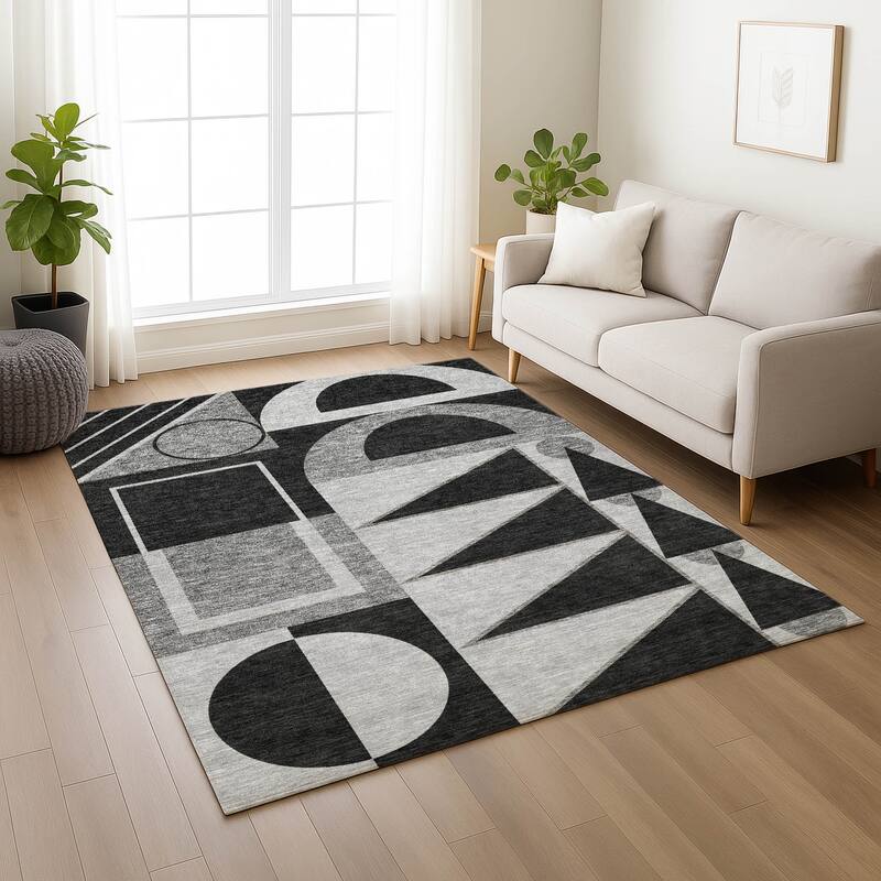 Machine Washable Indoor/ Outdoor Modern Crowley Chantille Rug