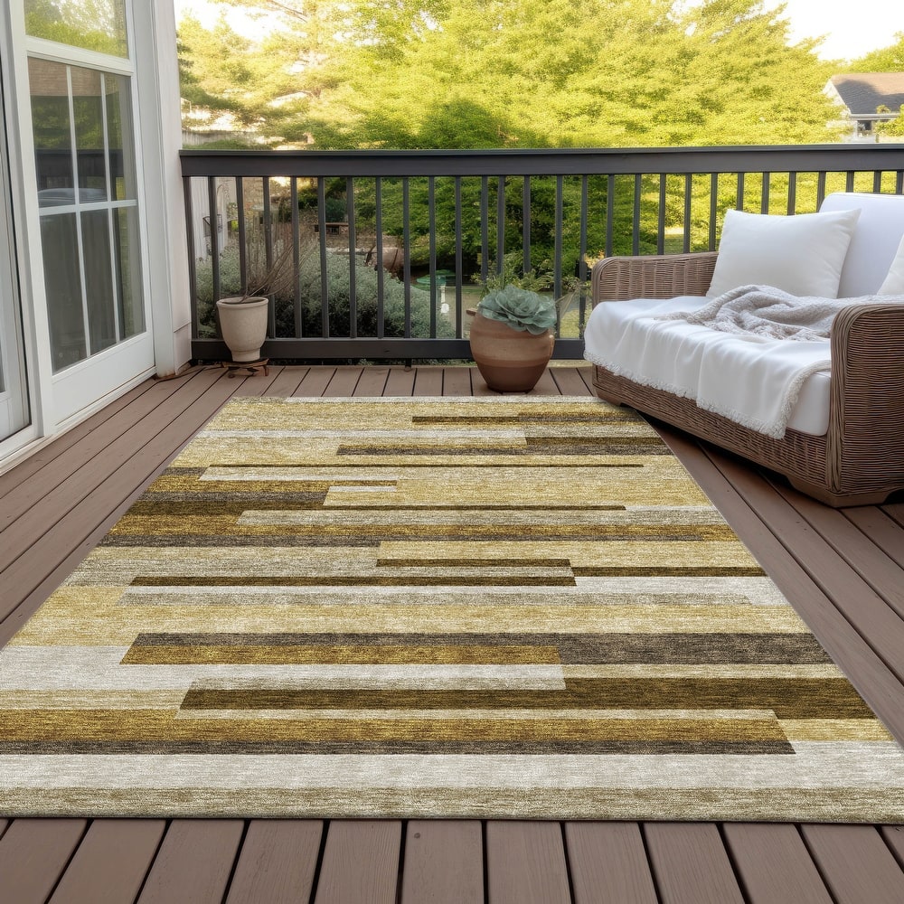 Machine Washable Indoor/ Outdoor Chantille Contempory Stripes Rug