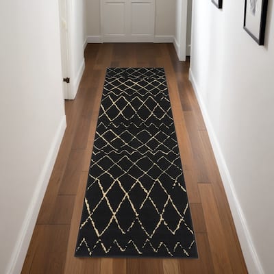 Male Power Loomed Distressed Abstract Modern Area Rug By HomeRoots - 90' X '27' X '0.5