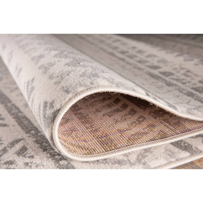 The Curated Nomad Midtown Geometric Distressed Bohemian Rug