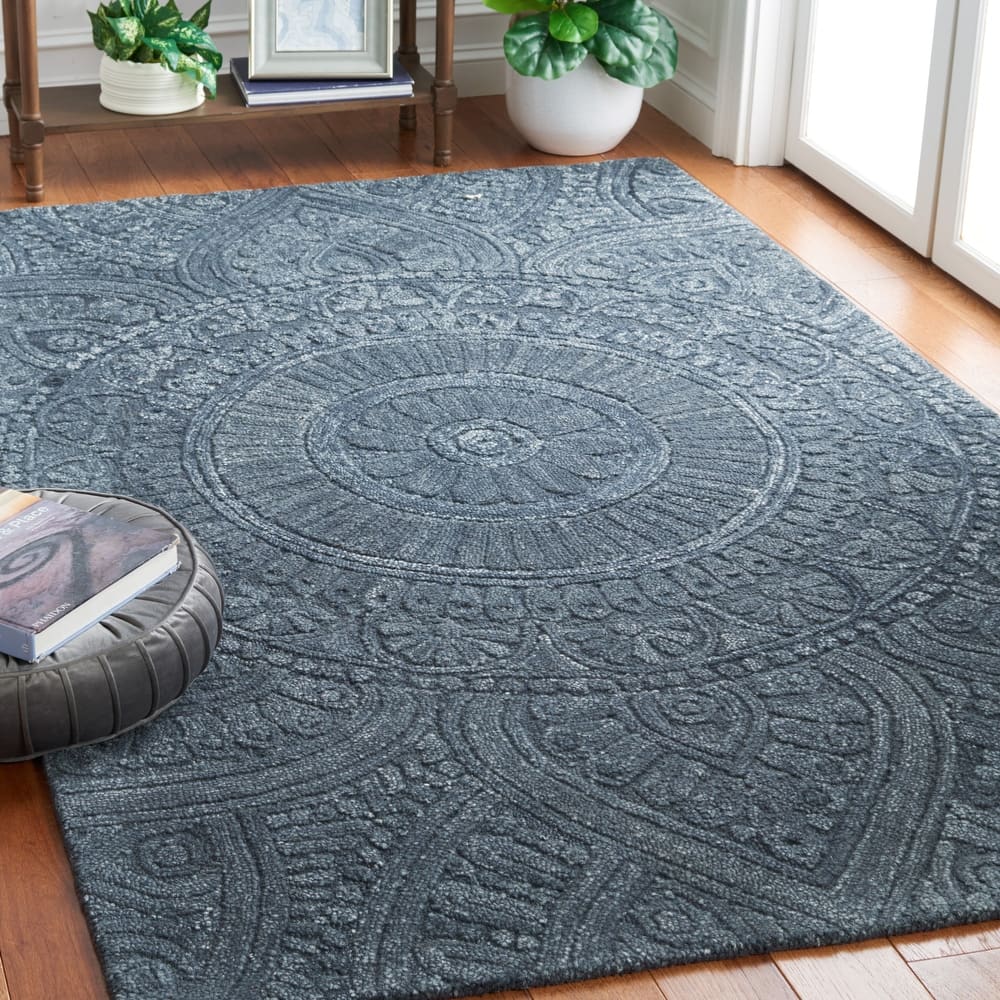 SAFAVIEH Handmade Marquee Theresa Medallion Wool Rug