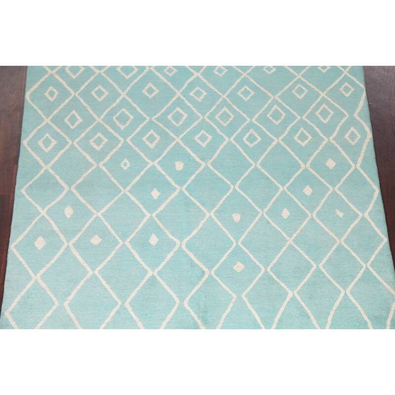 Contemporary Moroccan Vegetable Dye Area Rug Hand-knotted Wool Carpet - 5'6" x 7'9"