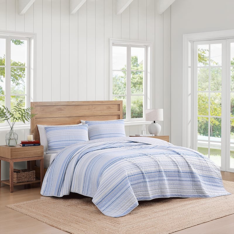 Tommy Hilfiger Bold Stripe Textured Cotton Reversible Blue Quilt Set
