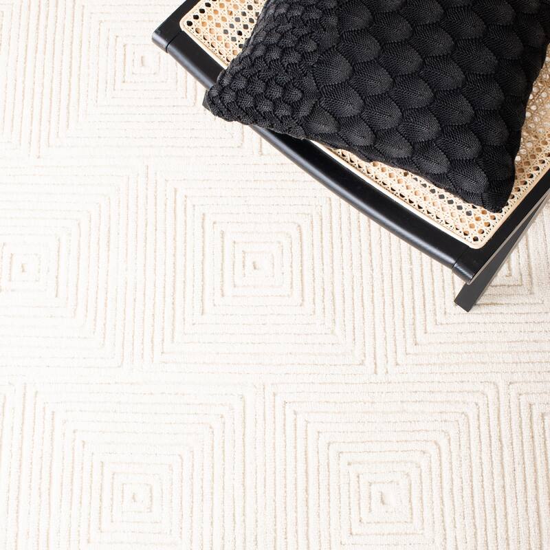 SAFAVIEH Handmade Textural Nane Wool Rug