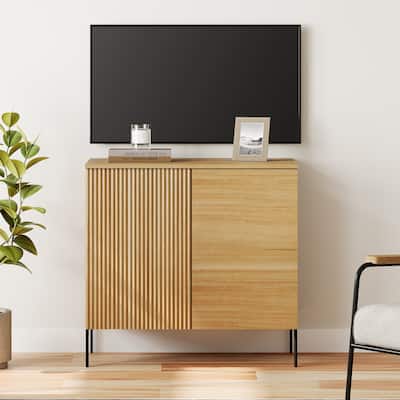 31.5" Modern Reeded TV Stand With Doors, Entertainment Center With Shelf, Wooden TV Console 