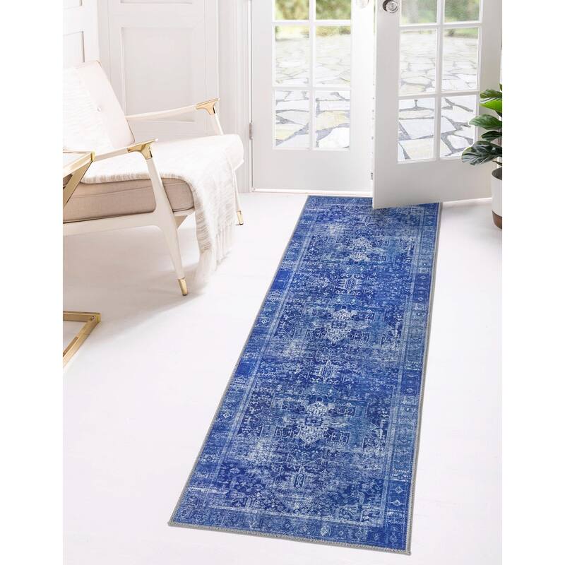 Transitional Rine Collection Area Rug - 2'6"x12' - Navy