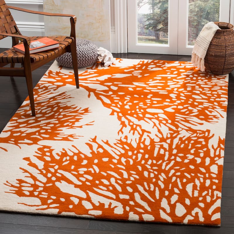 SAFAVIEH Handmade Bella Dwynwen Modern Floral Wool Rug - 8' x 10' - Beige/Terracotta
