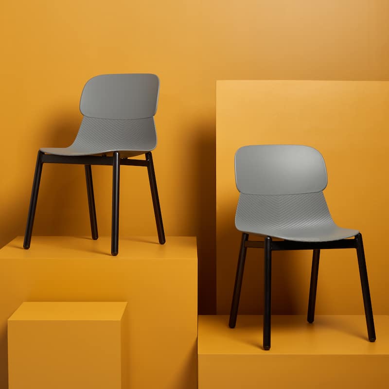 SAFAVIEH Couture Gonne Molded Plastic Dining Chair (Set of 2) - 21Wx21Dx33H - Grey/Black