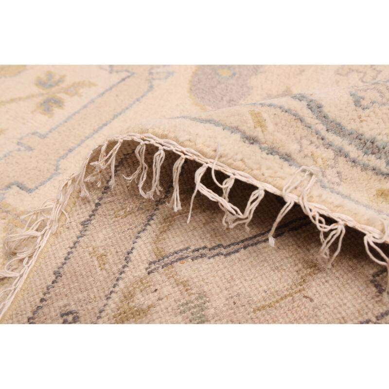 ECARPETGALLERY Hand-knotted Royal Oushak Ivory Wool Rug - 7'11 x 7'11