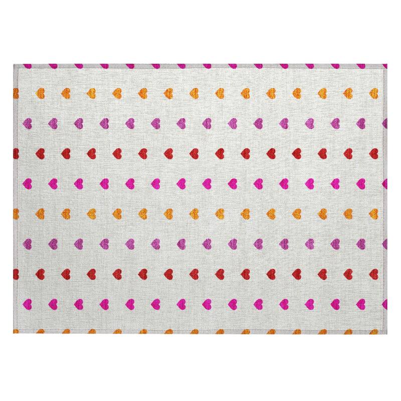 Machine Washable Indoor/ Outdoor Modern Hearts Chantille Rug