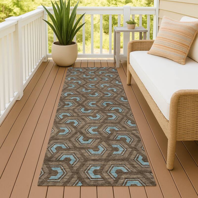 Machine Washable Indoor/ Outdoor Modern Zoa Chantille Rug - Chocolate - 2'3" x 7'6"