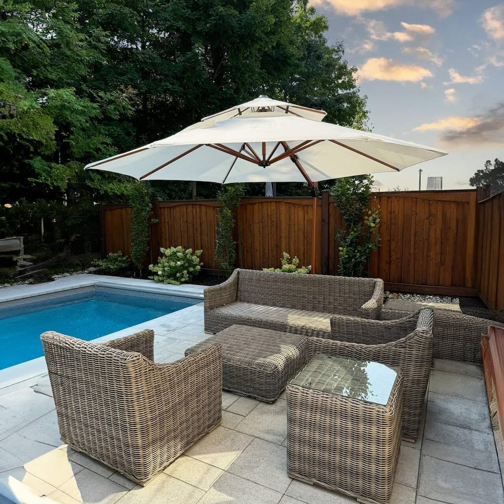 PURPLE LEAF 11ft Round Wood Pattern Patio Cantilever Umbrella