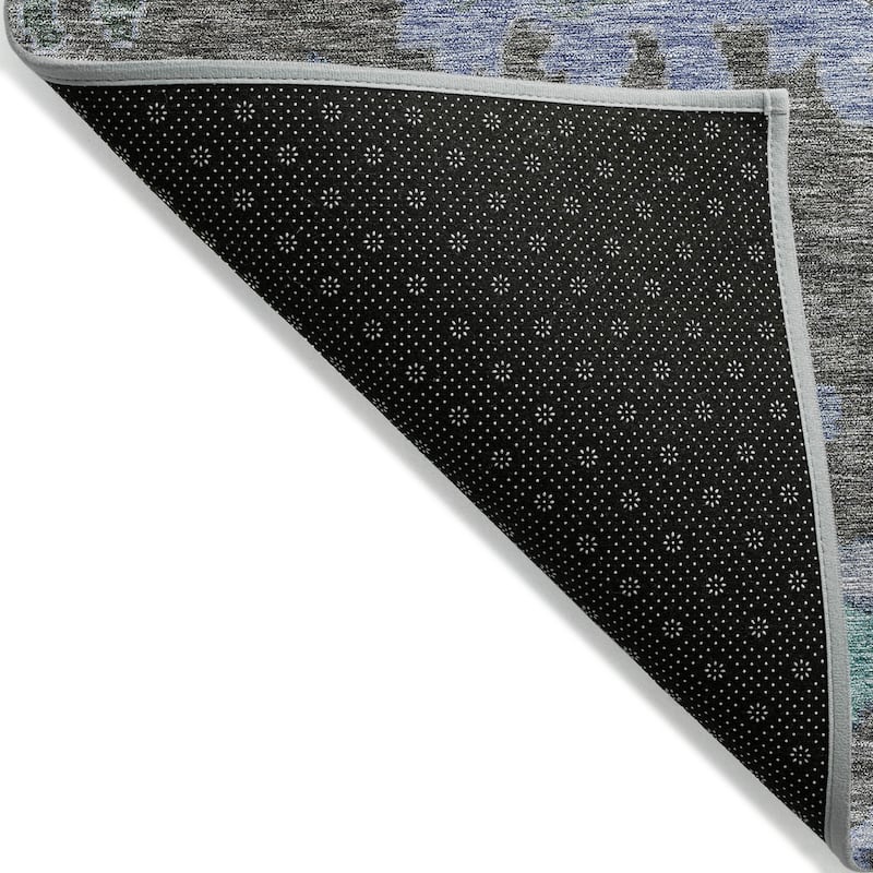 Machine Washable Indoor/ Outdoor Vintage Traditional Chantille Rug