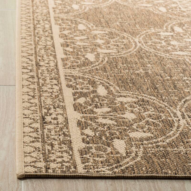 SAFAVIEH Linden Aysel Indoor/ Outdoor Waterproof Patio Backyard Rug